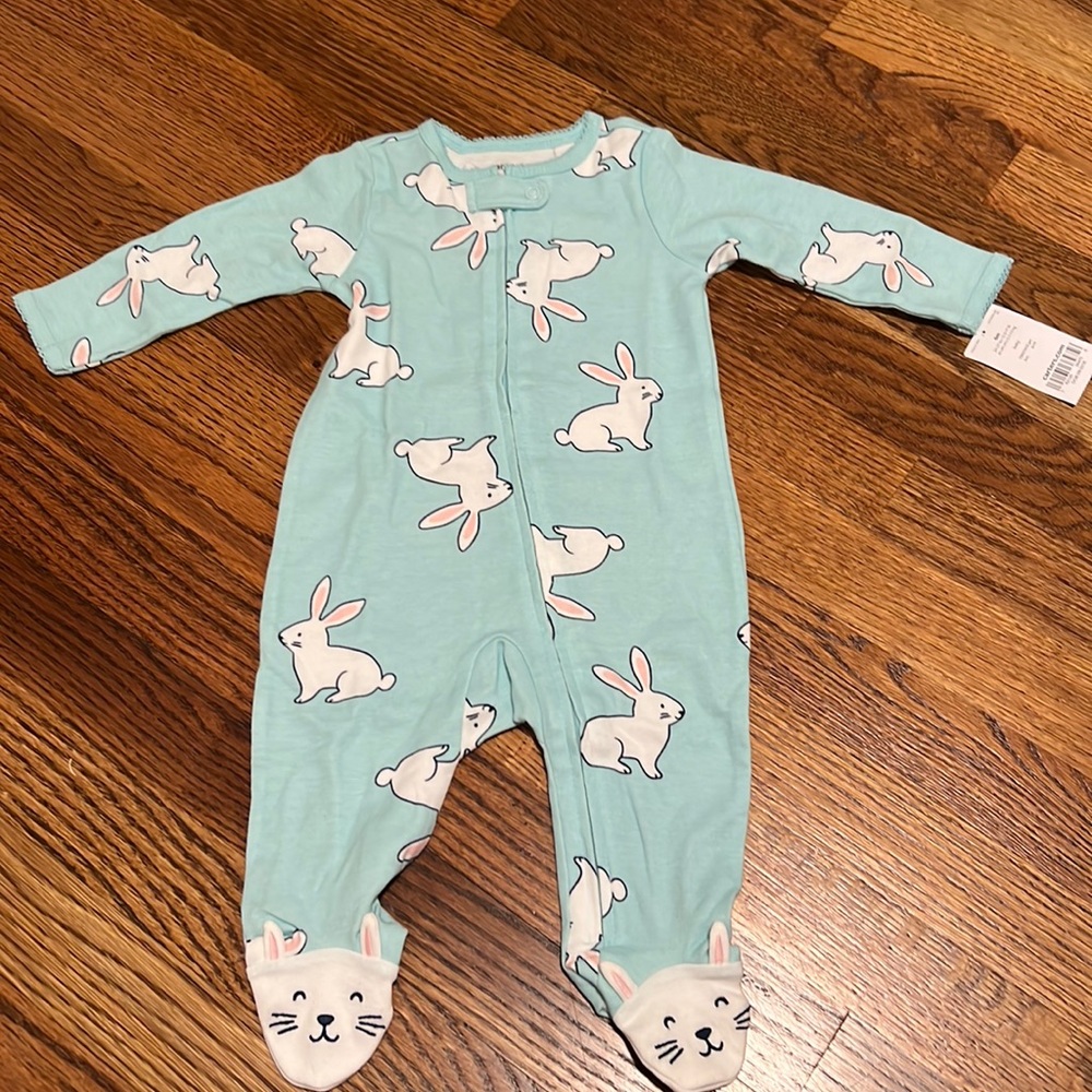 Carter’s 6m bunny footie pajama